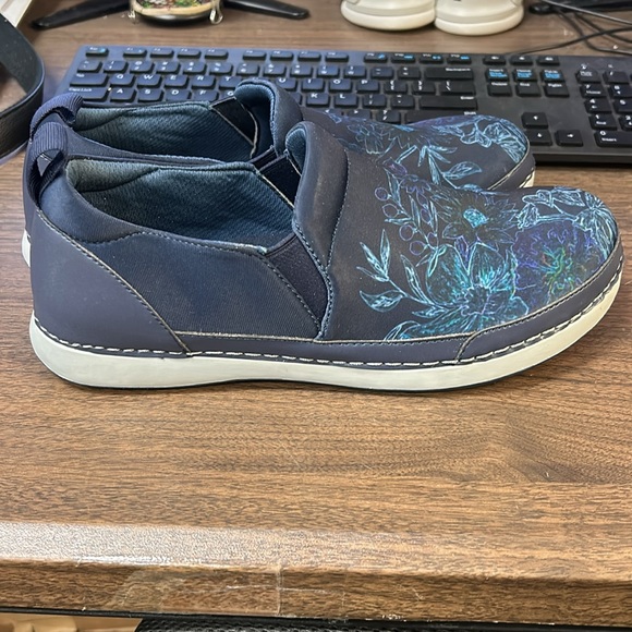 Alegria Alchemie Slip-On Sneaker  EU 40 (US Women's 9.5-10) - Picture 4 of 4